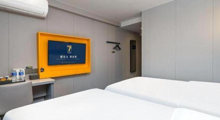 7 Days Inn Chengdu Sichuan University South Railway Station Exterior photo